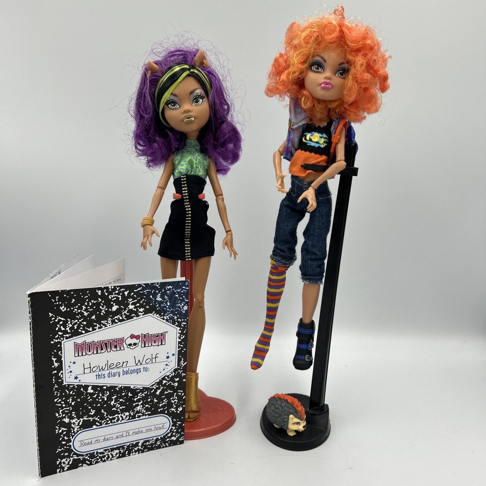 Monster High Clawdeen & Howleen Wolf Dolls Campus Stroll Sister 2 Pack Doll Lot